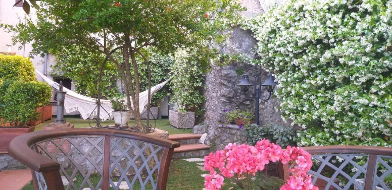 B&B Il Melograno Tortorella Kültér fotó